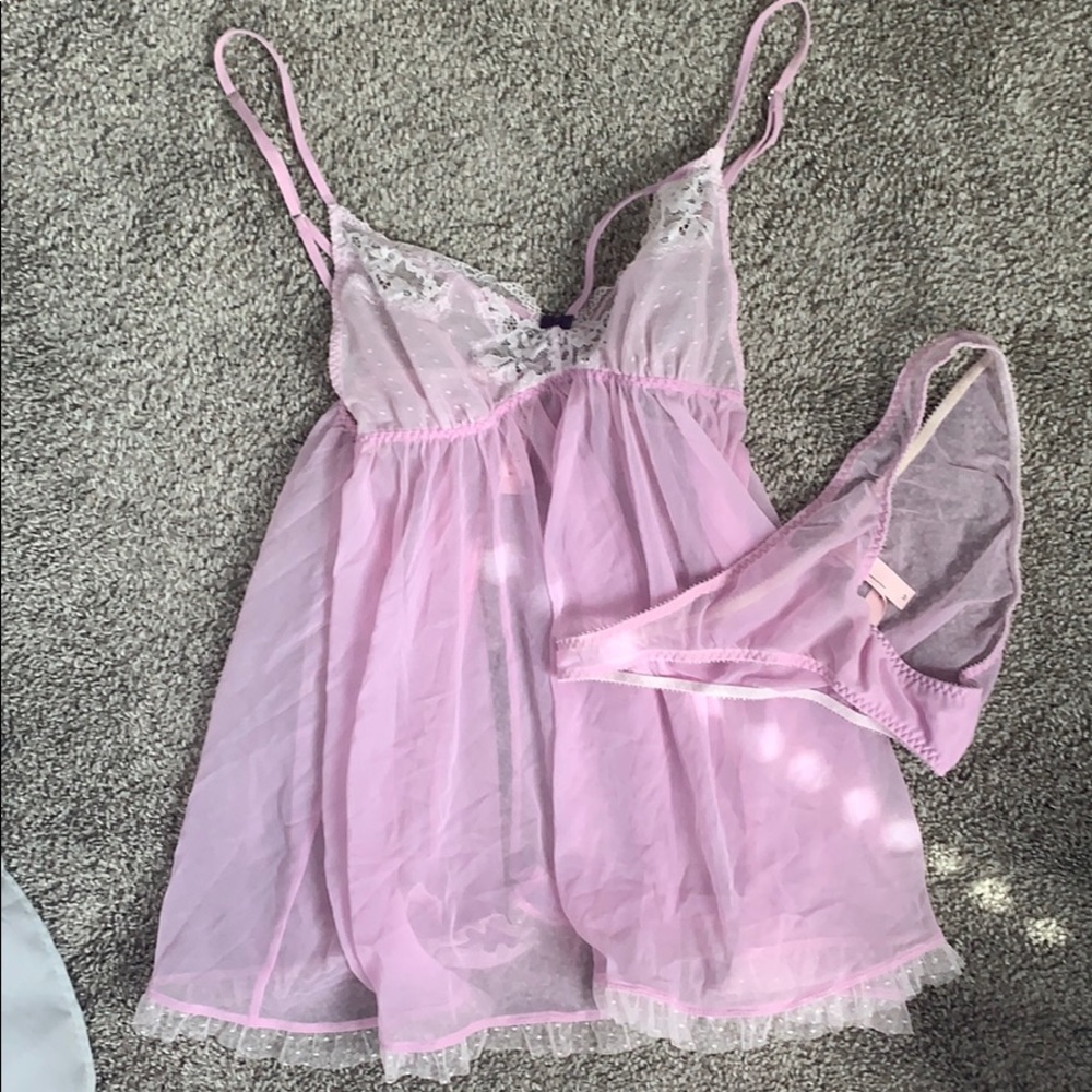Pink/purple lingerie